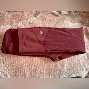Lululemon size 2 maroon mid-length high rise leggings